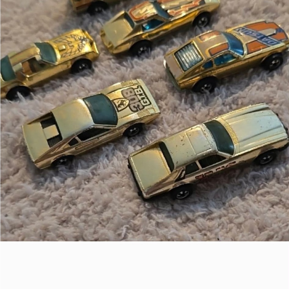 Gold Die-Cast Toy Car (Kids Toys) - Pack-Style Collectible